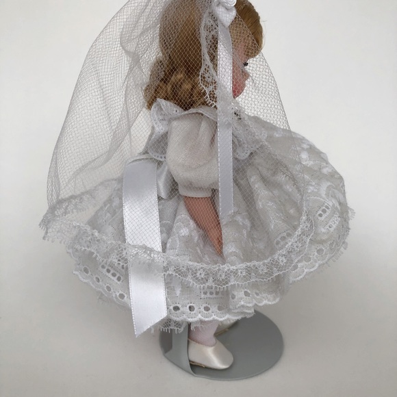Madame Alexander First Holy Communion Little Girl Doll Blonde - Picture 2 of 4